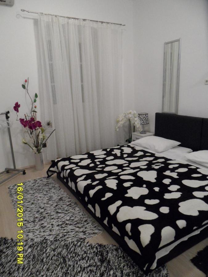 Rooms And Apartment Stambuk Split Phòng bức ảnh